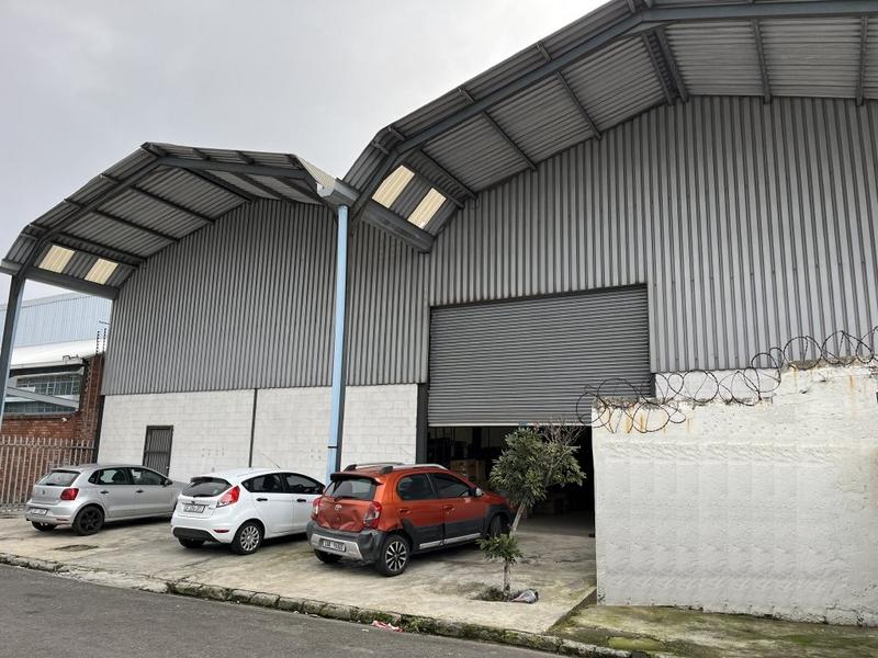 To Let commercial Property for Rent in Maitland Western Cape